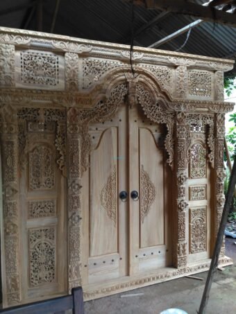 Harga gebyok ukir Jepara