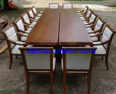 Set Meja Makan Trembesi Hugo