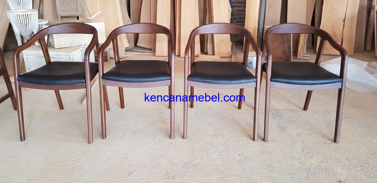 Kursi Cafe Selly Minimalis
