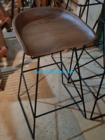 Kursi Bar Stool Besi Kayu