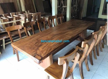 Meja Makan Trembesi Jepara New
