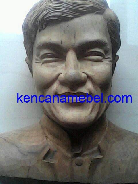 Patung Kayu Mahoni TPK